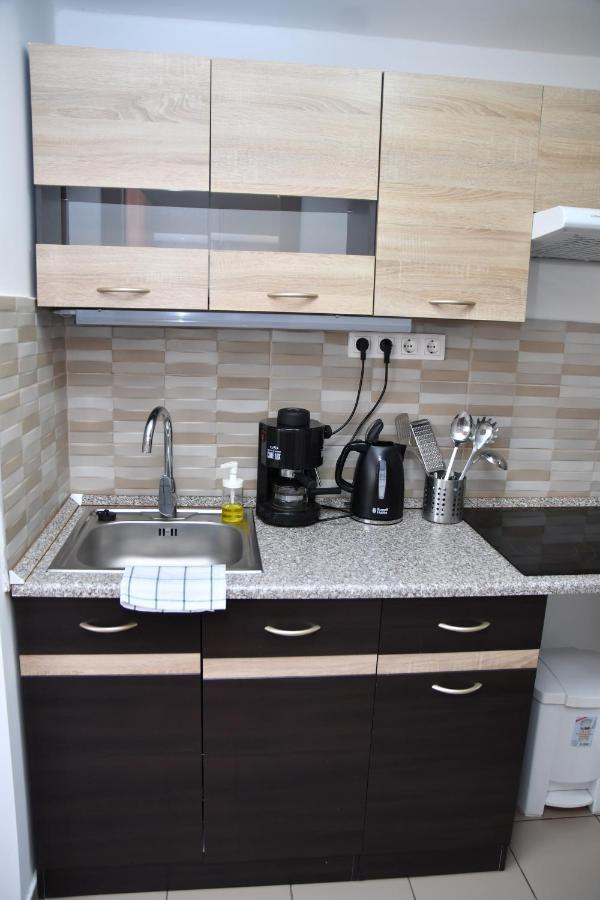 Foeveny Apartmanok Balatonfuzfo Exterior foto