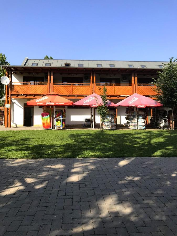 Foeveny Apartmanok Balatonfuzfo Exterior foto